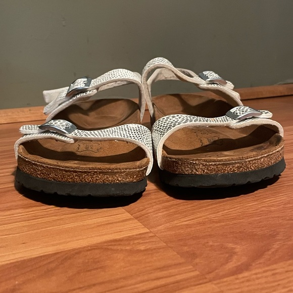 Birkis Birkenstock 3 Strap Sling Back “SOLD” on another site - Picture 9 of 13